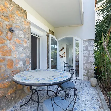 Holiday home Centragence - Les Terrasses De Chagall
